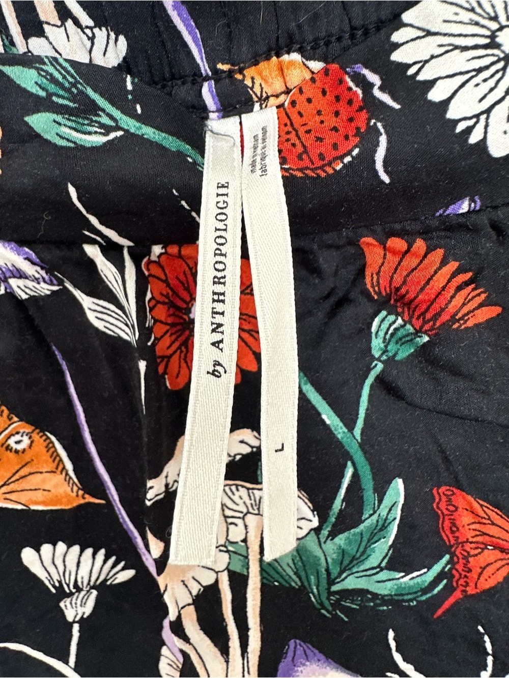 Anthropologie Silky Patterned Pajama Set Mushroom Print Top & Bottom - Picture 14 of 15